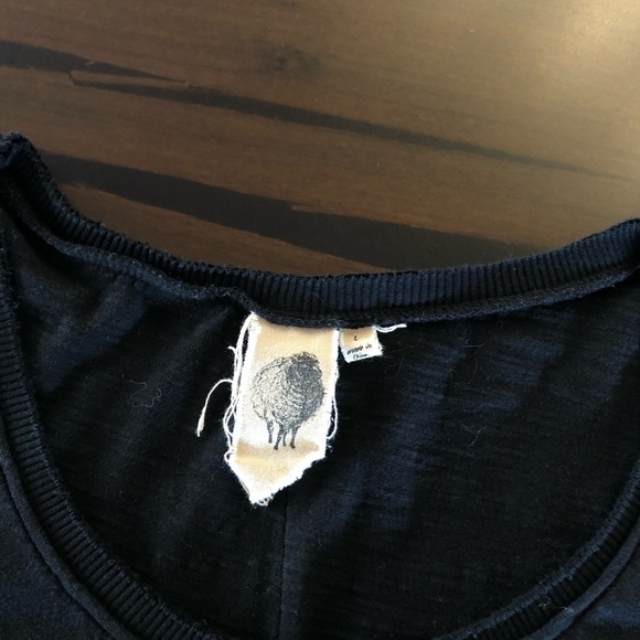 Free People Long Sleeve Black T-Shirt - Picture 4 of 4